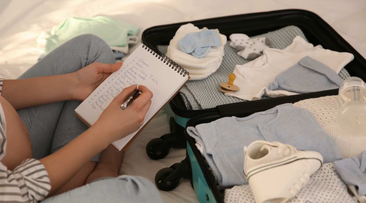 The Essential Hospital Bag Checklist - AlphaCord