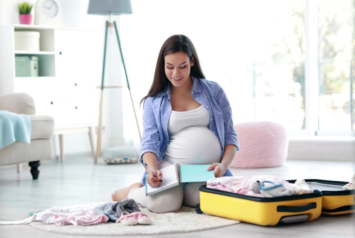 What To Pack In Your Baby Hospital Bag - AlphaCord